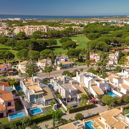 Oriente - Greice Homes Villa